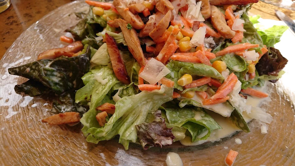Caesar Salat