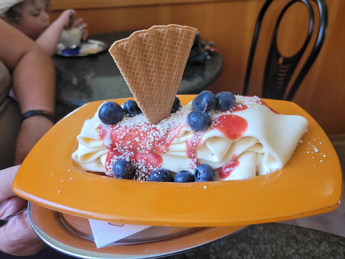 Banane Split, Eiscafe Venezia
