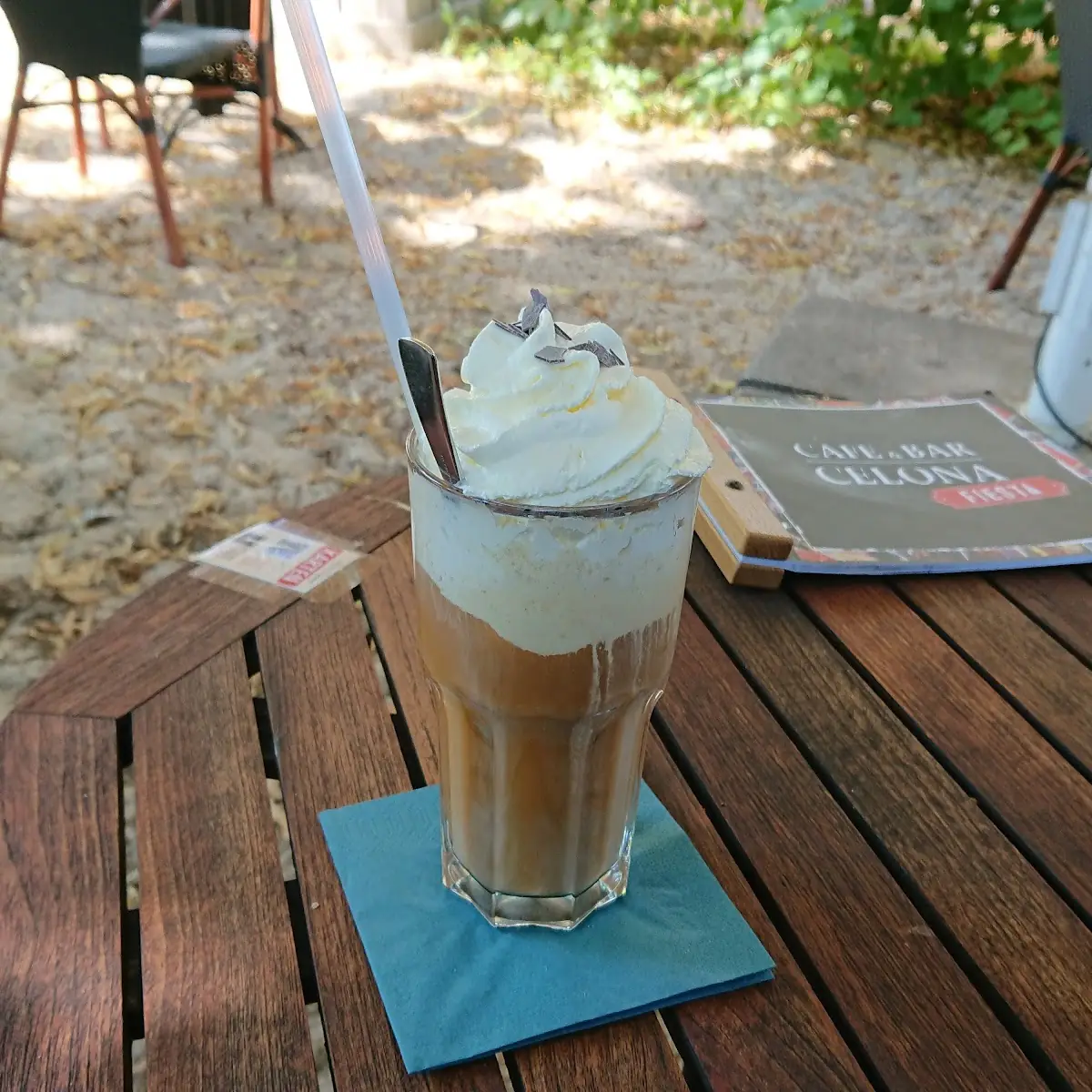 Eiskaffee, Café & Bar Celona Göttingen