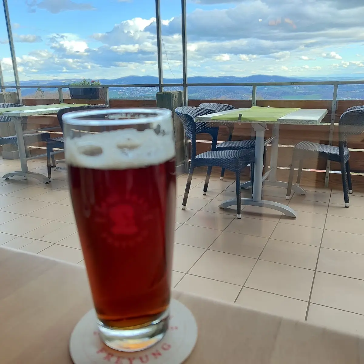 Dunkles Bier
