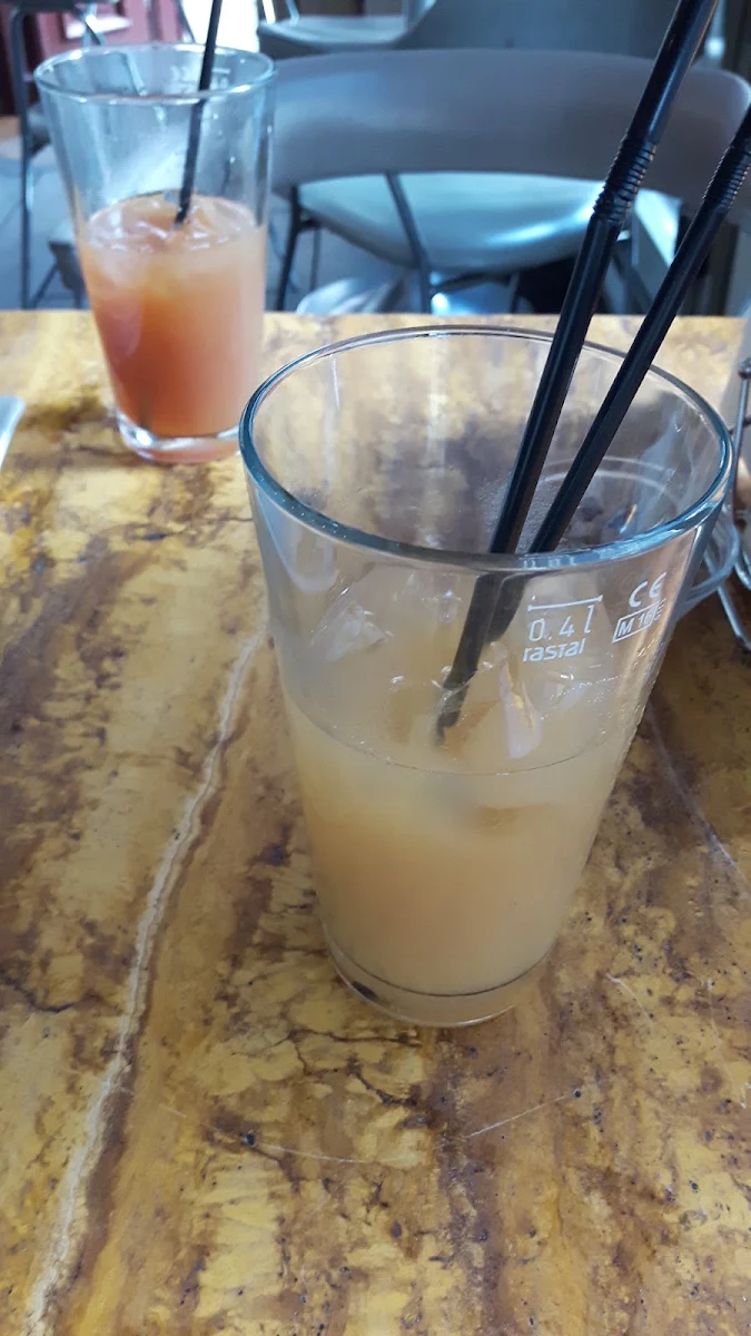 Tee, Roter Horizont