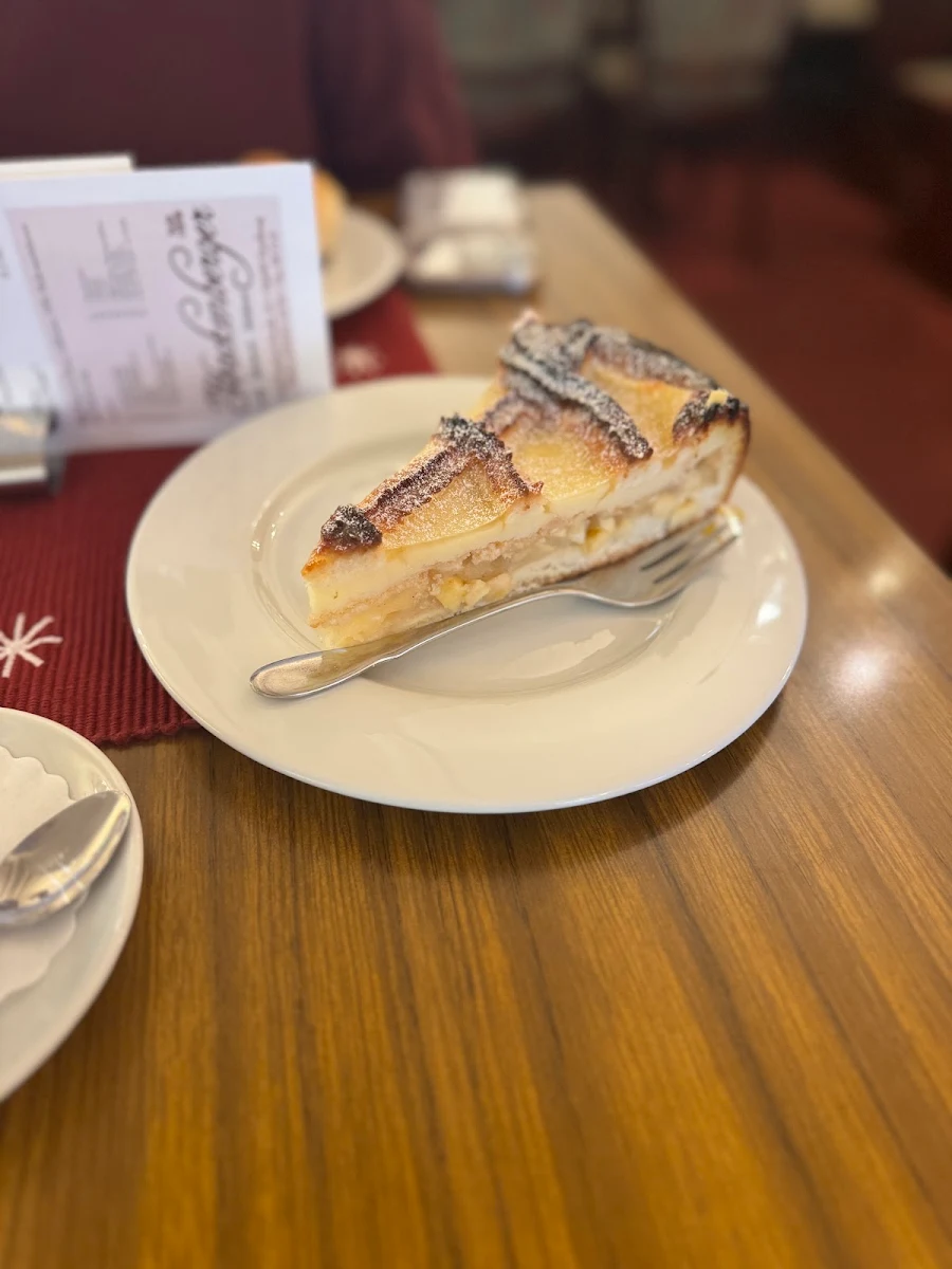 Highlights, Café Hackenberger