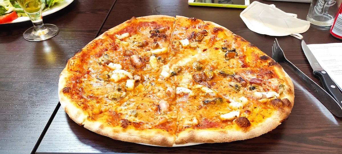 Pizza Mare