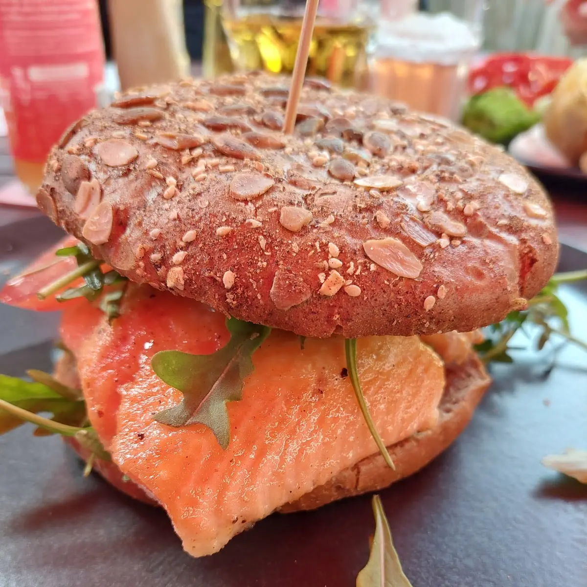 Lachsburger, Björn‘s Beach
