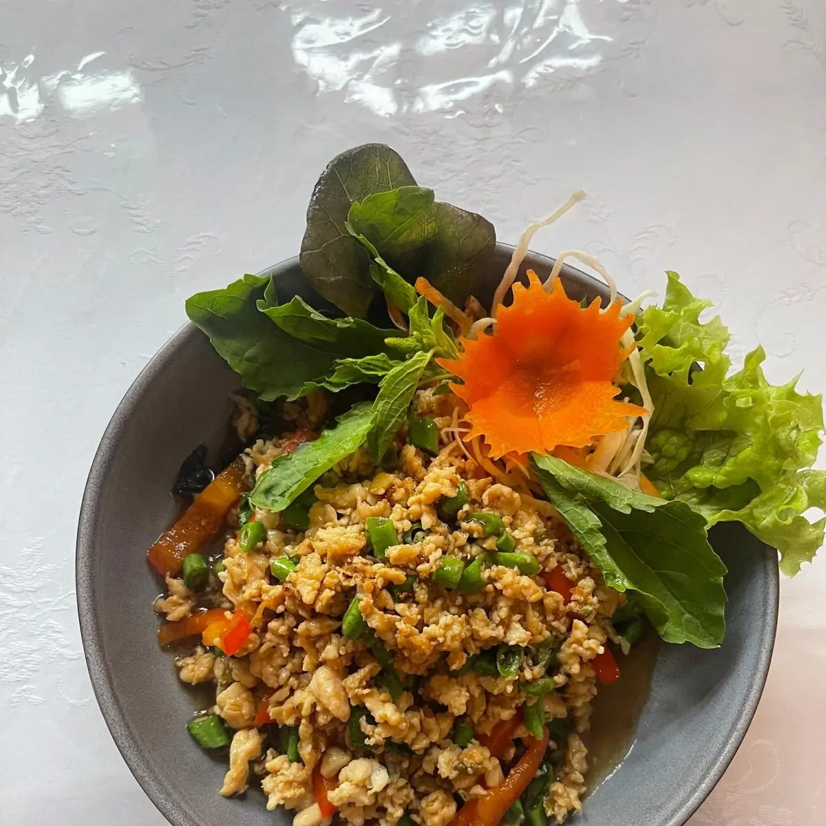 Highlights, Oy Thai-Restaurant