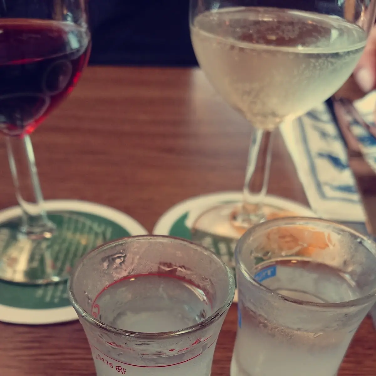 Ouzu, Restaurant zur Rose