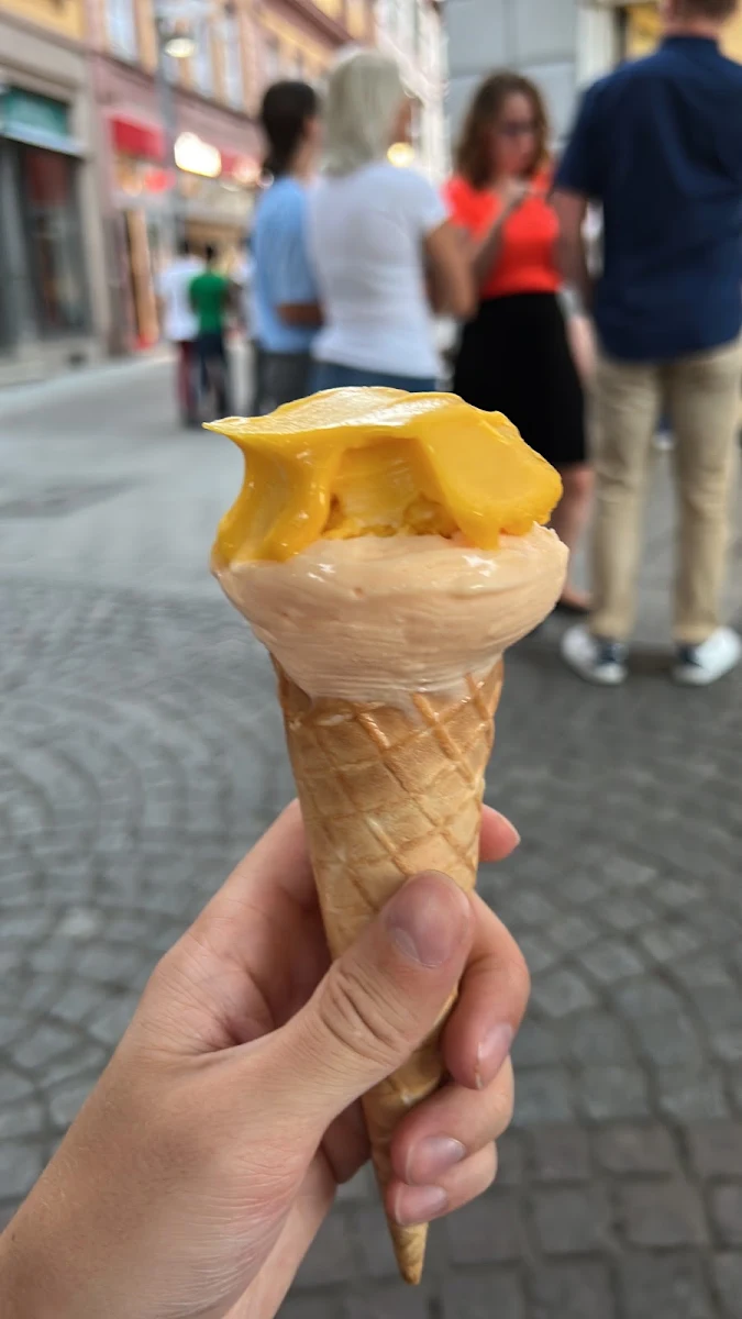 Mango Melon, Crema Caffe & Gelato