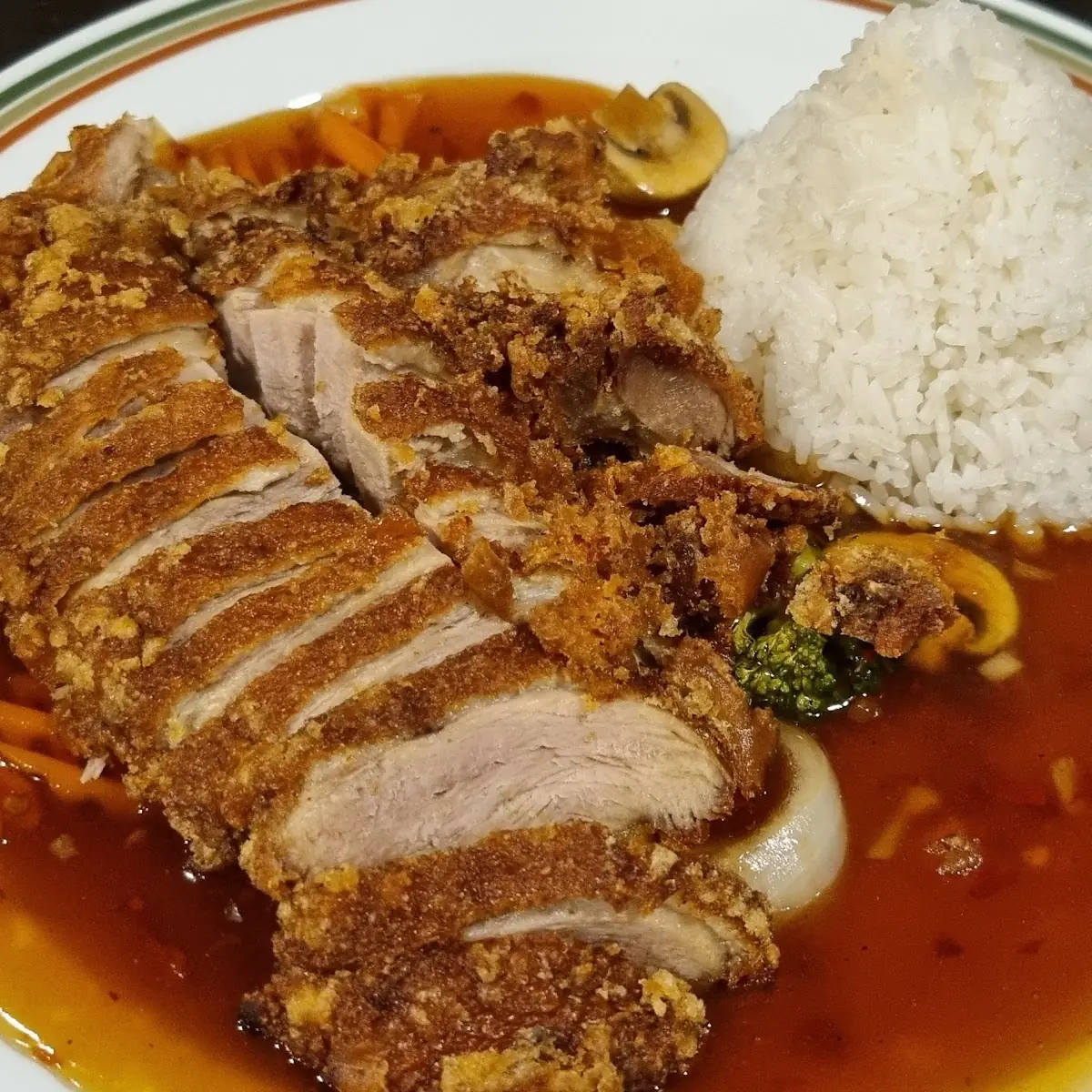 Highlights, Golden Wok