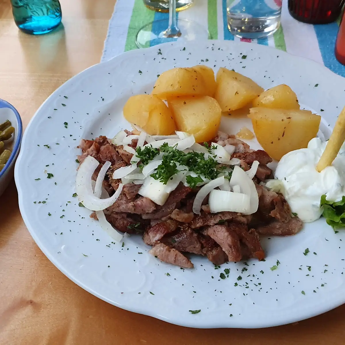 Gyros, Restaurant Nefeli