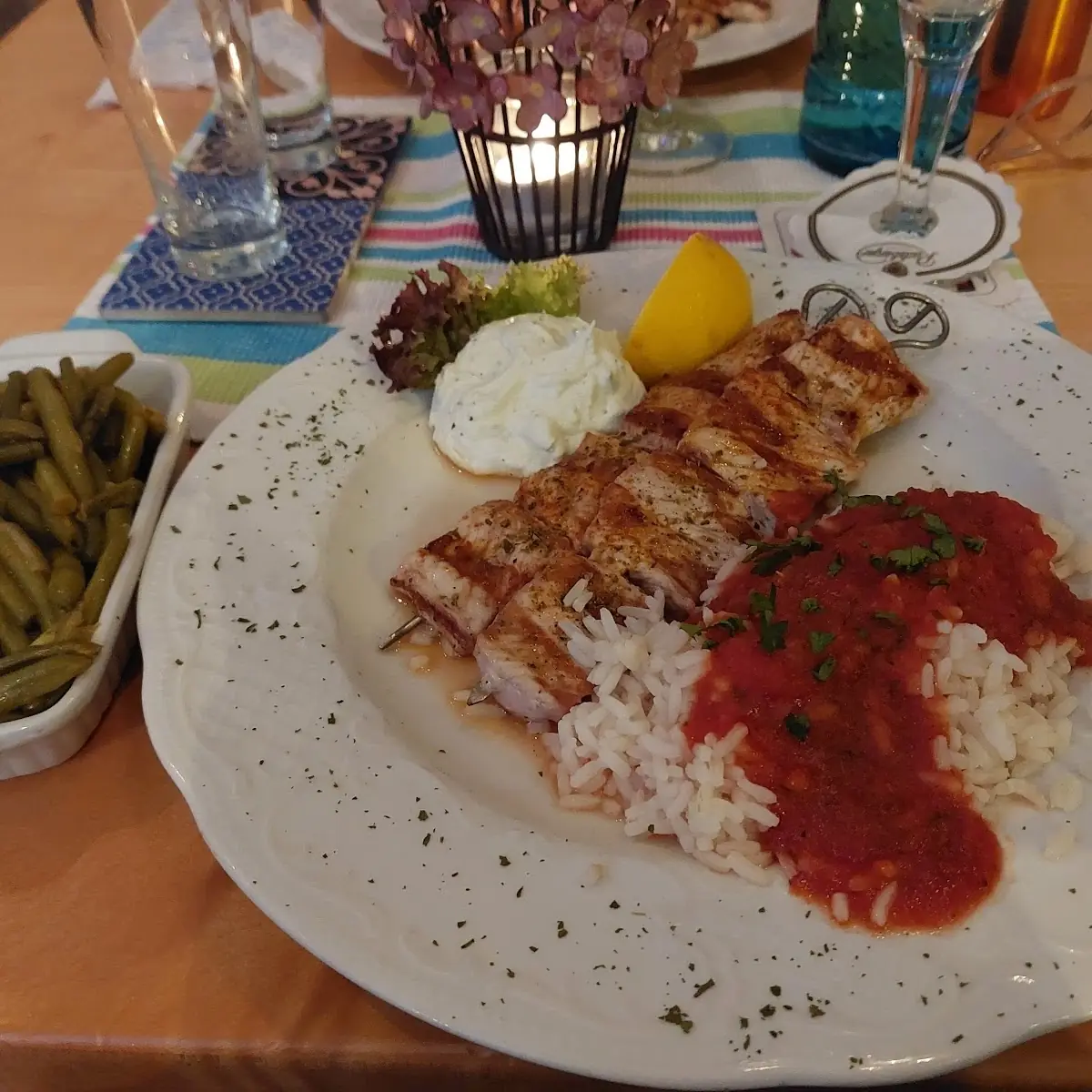 Highlights, Restaurant Nefeli