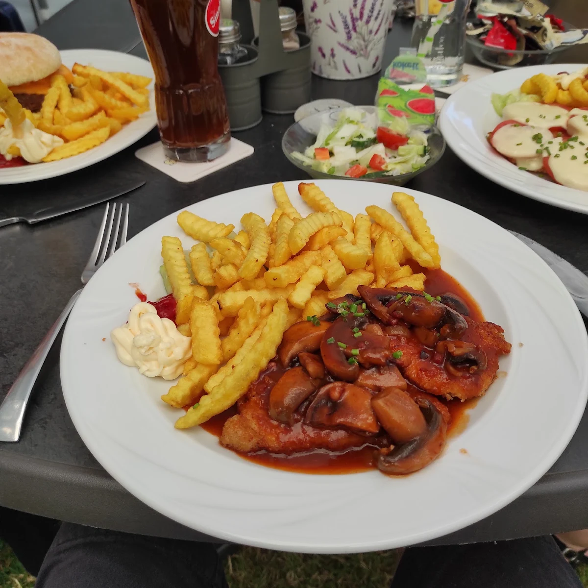 Jägerschnitzel, Gaststätte Weiße Schanze