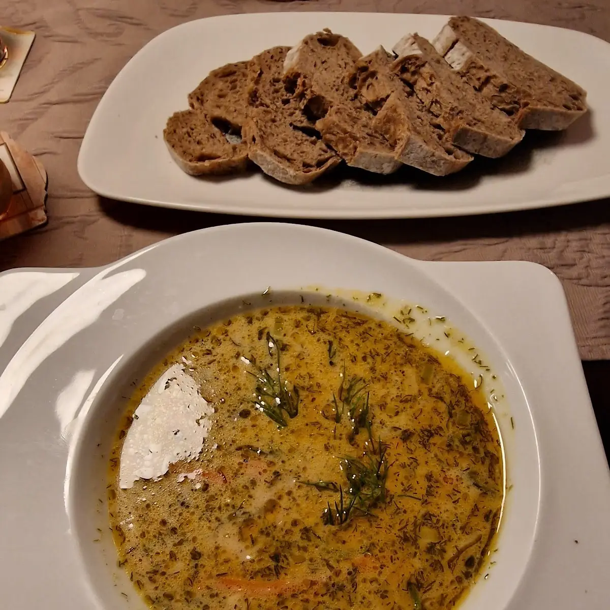 Fischsuppe, Binnen un Buten