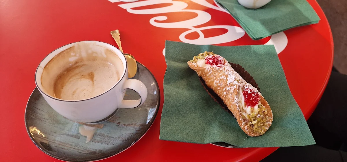Cannoli