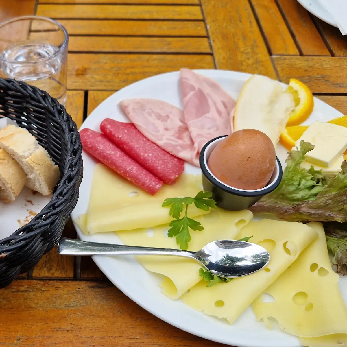 Frühstück Single, NOAH'S Restaurant | Café