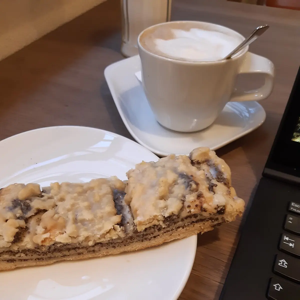 Mohnstrudel