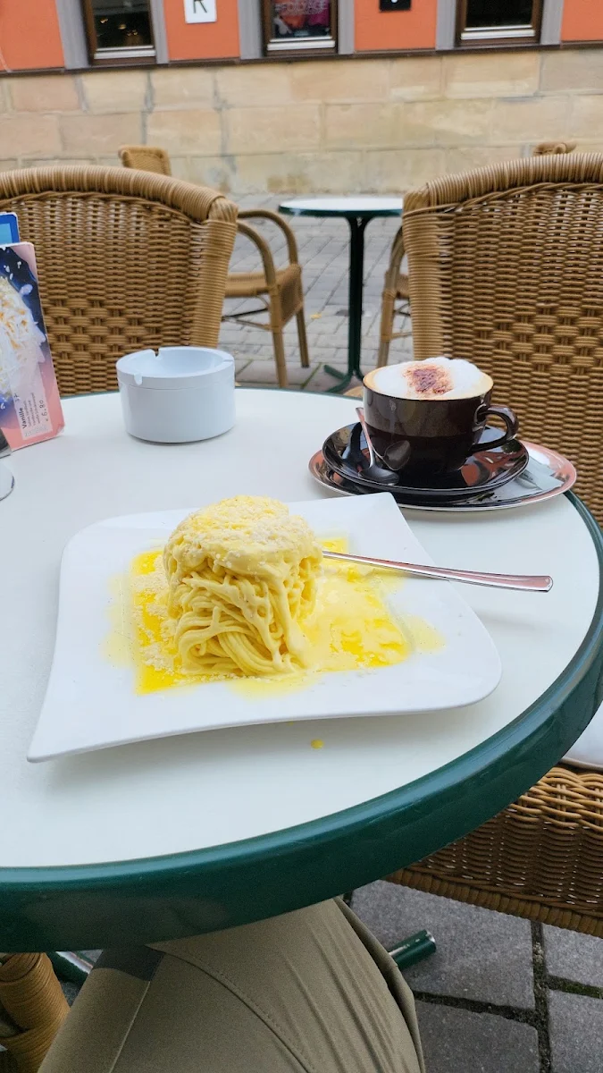 Vanilla Spaghetti Eis