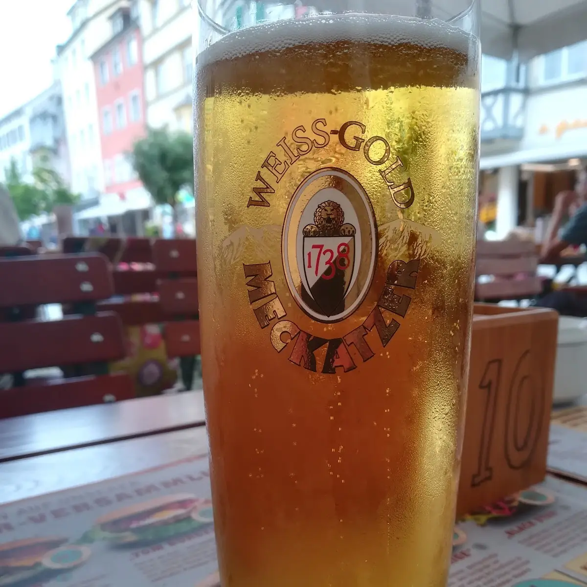 Ein Bier, Onkel Toms Wirtshaus