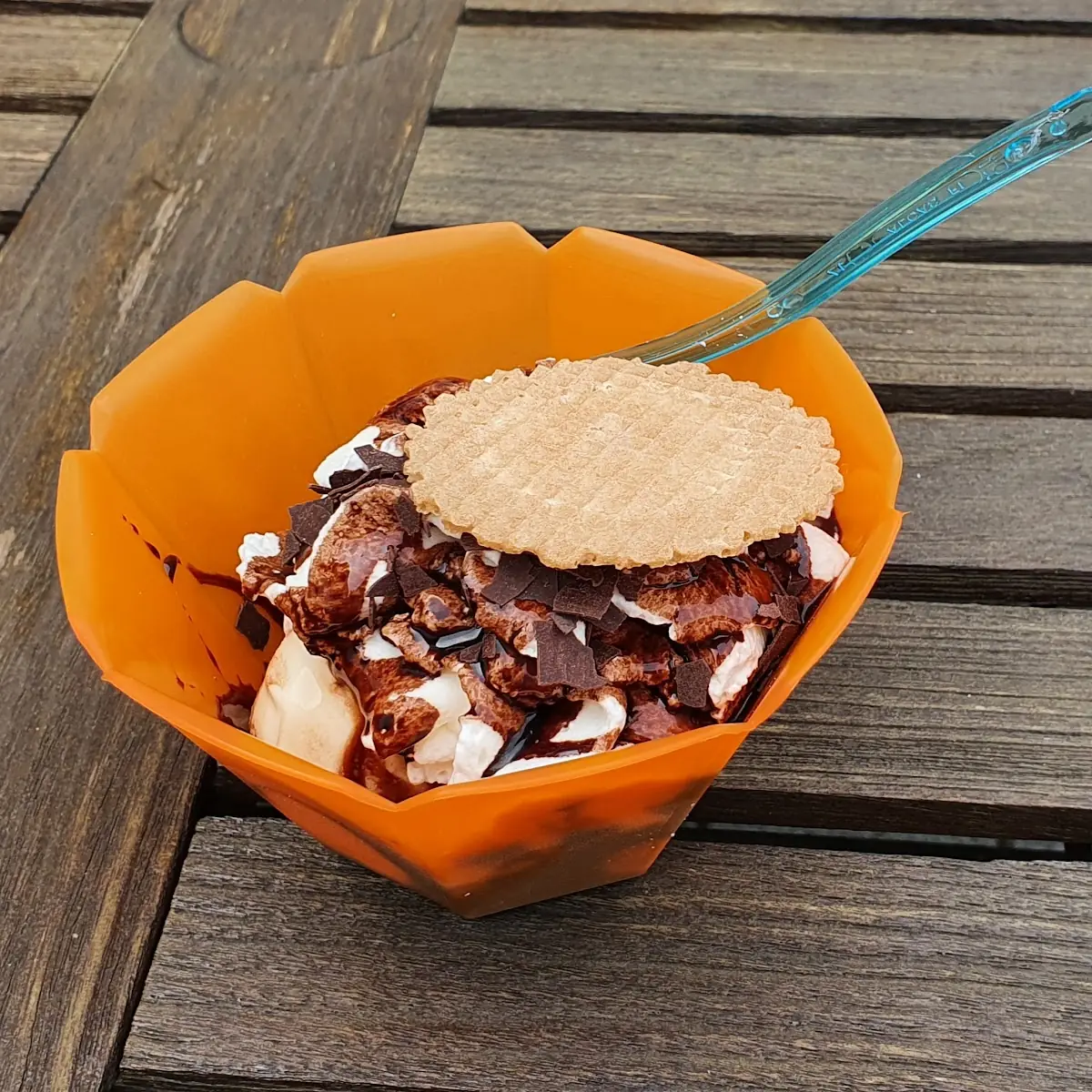 Schokobecher