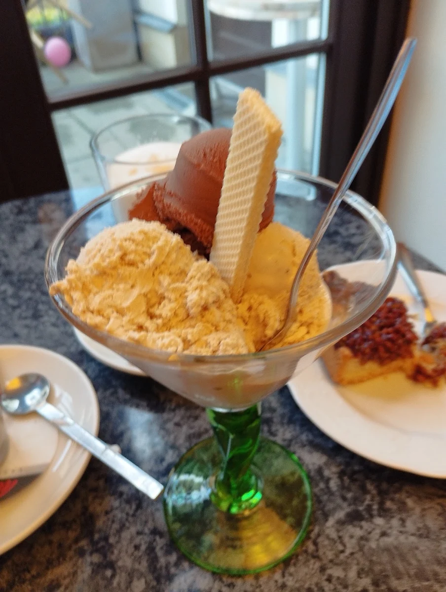 Gemischtes Eis