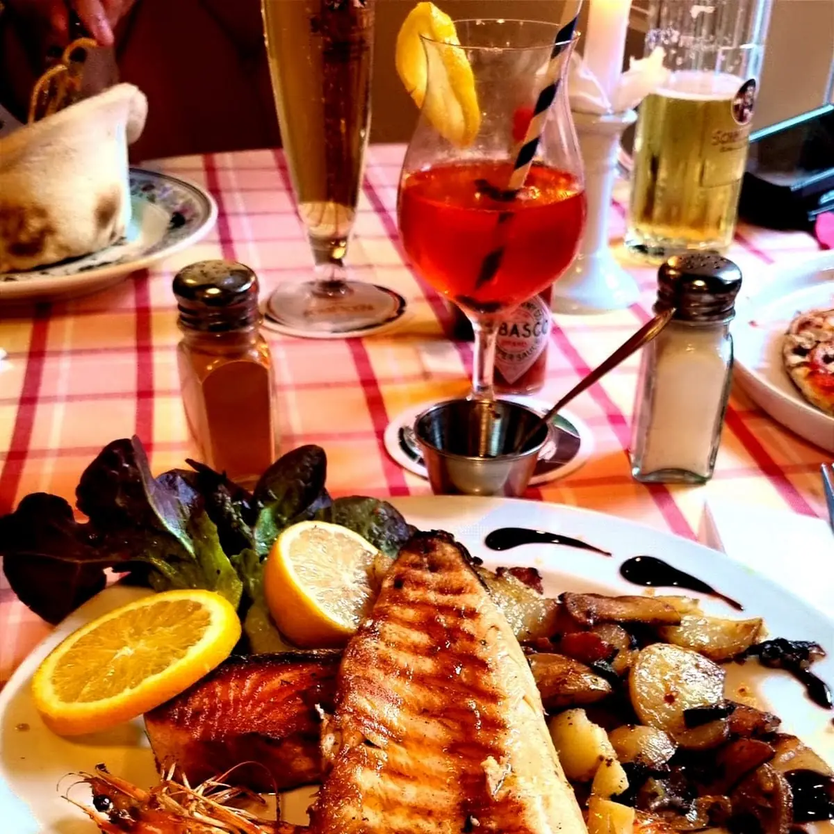 Highlights, Pizzeria 4 Leoni