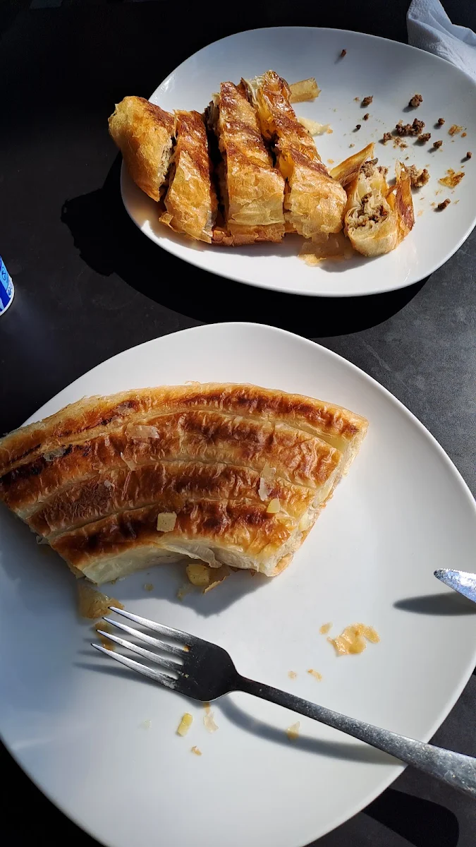 Börek Mit Kartoffel Hackfleisch, Brot und Seele (Bäckerei / Café)