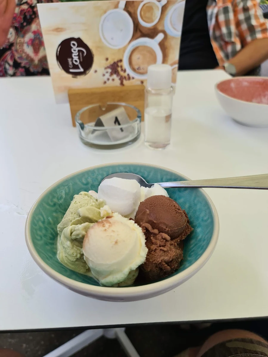 Gemichtes Eis