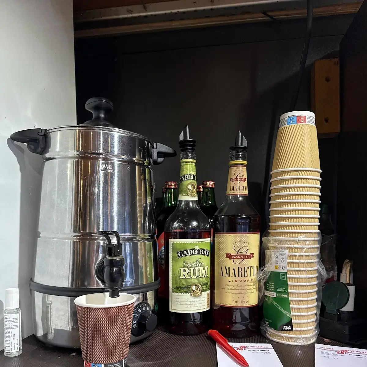 Glühwein, Imbiss