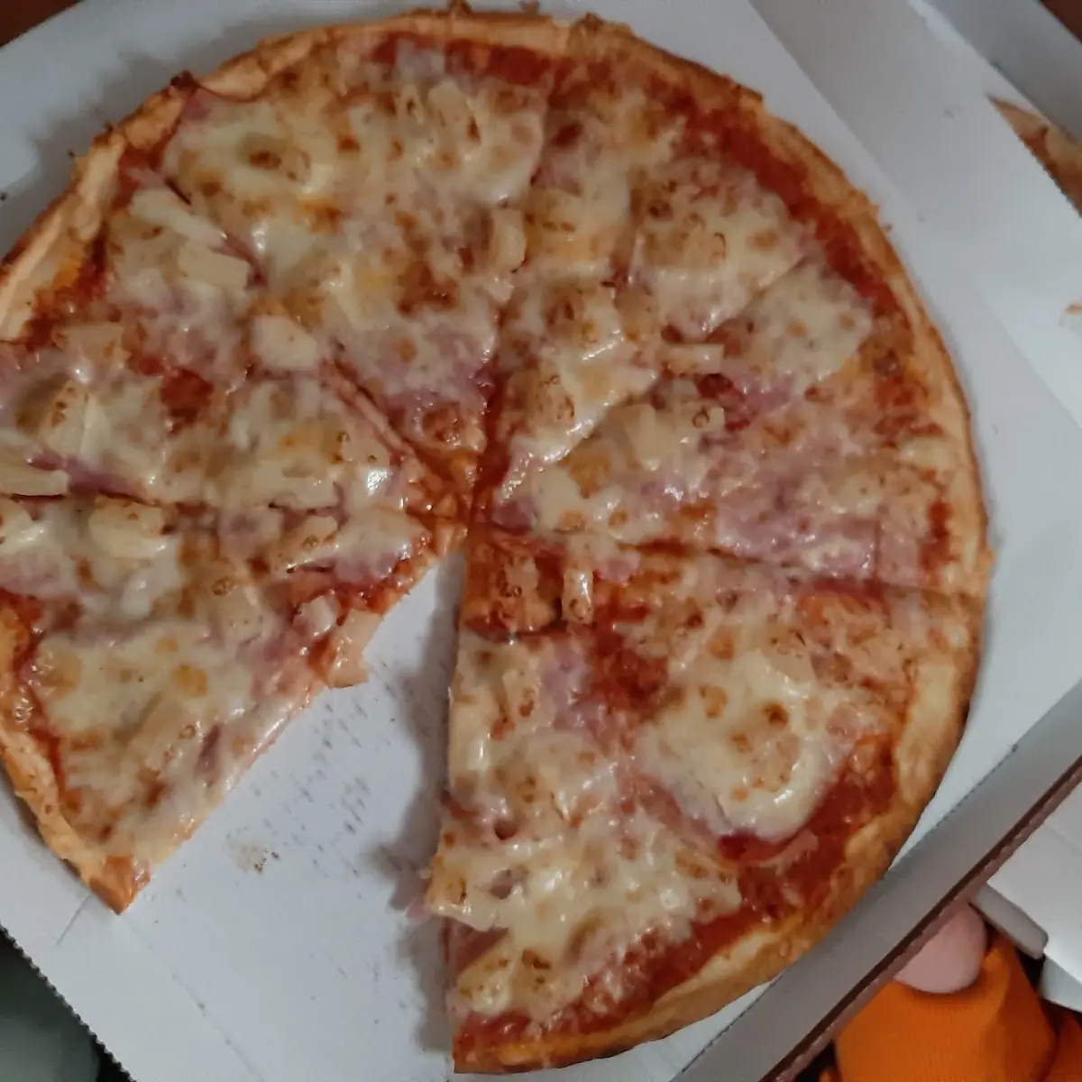 Highlights, Luckys Pizzaservice