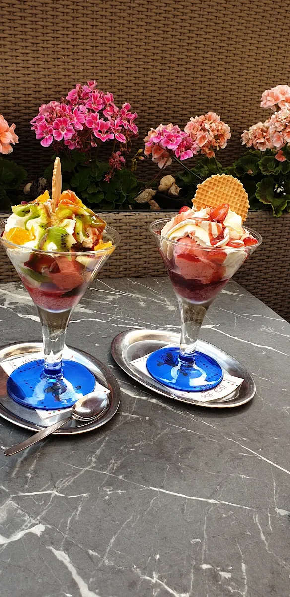 Highlights, Eis & Café Venezia