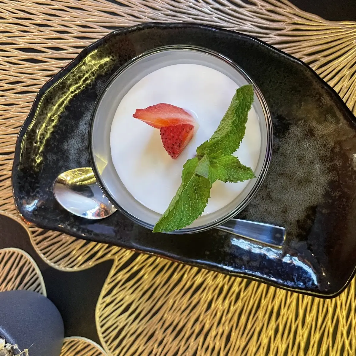 Pudding Bơ Avocado Pudding