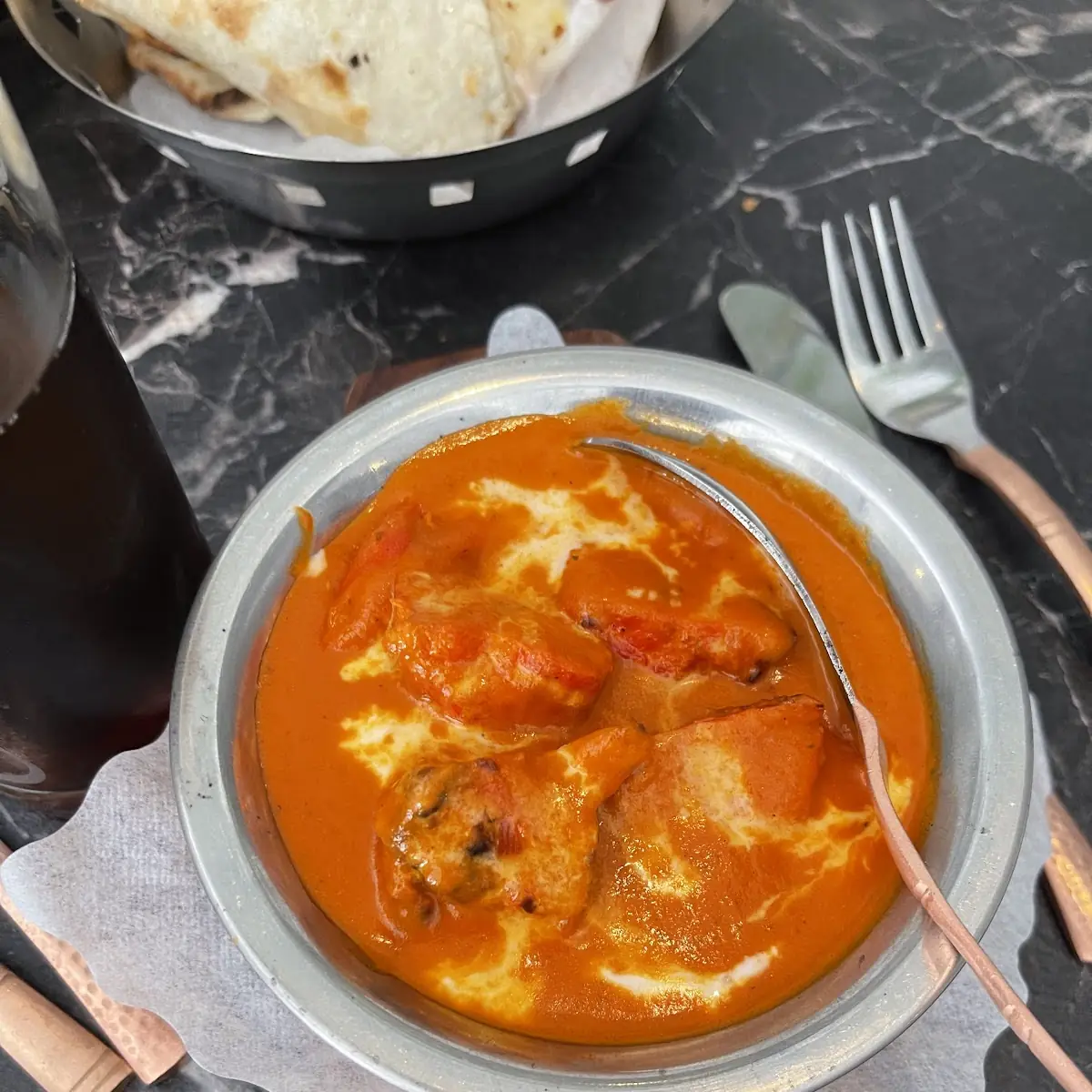 Murgh Butter, Tandoor House