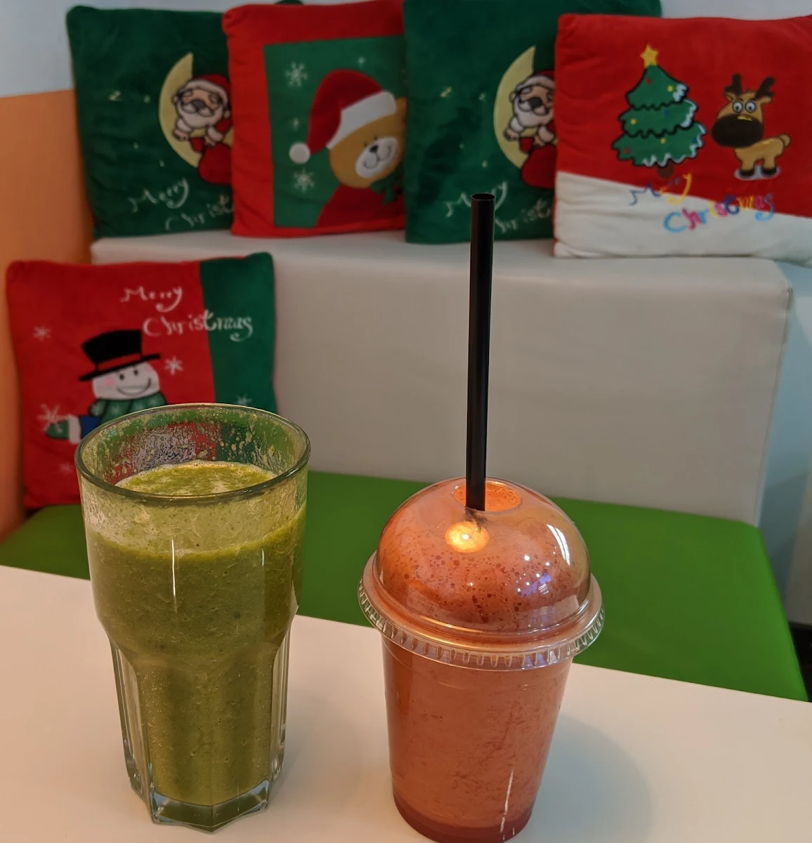 Spinach & Raspberry Smoothies Large