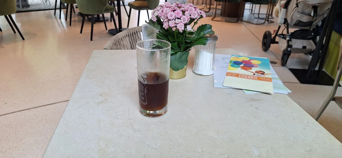 Spezi, Cafe Gondoletta