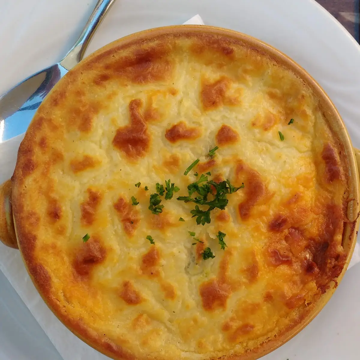 Moussaka, Restaurant Delphi