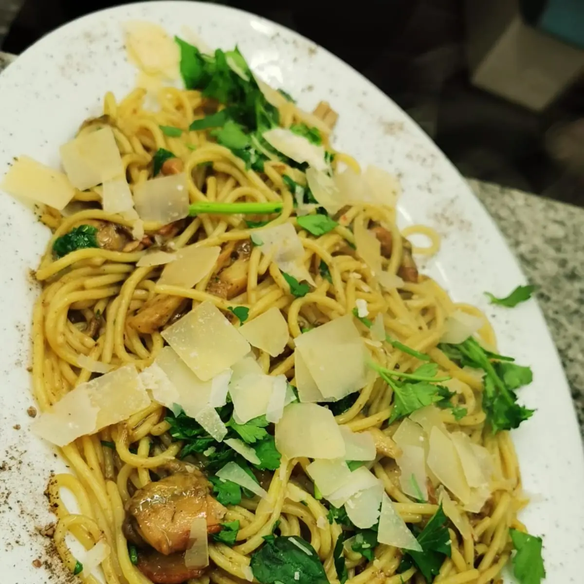 Highlights, Pizzeria Pizz e Cor Neuss