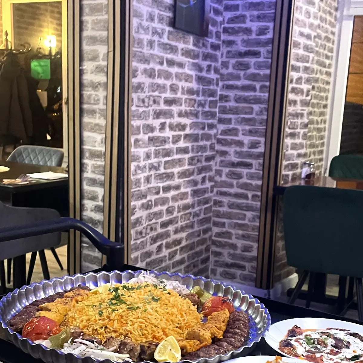 Highlights, Molana Restaurant