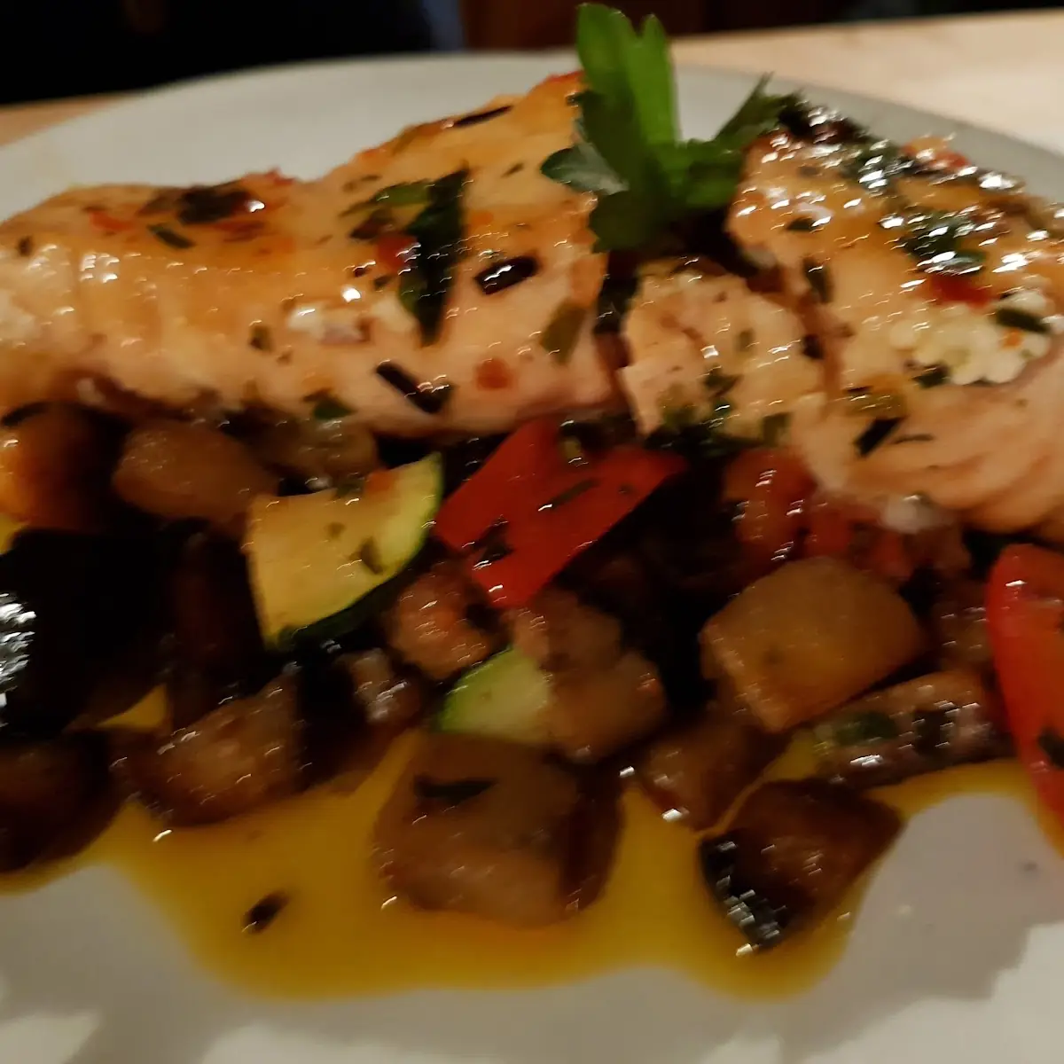 Lachs, Trend Wirtschaft Hirtentor