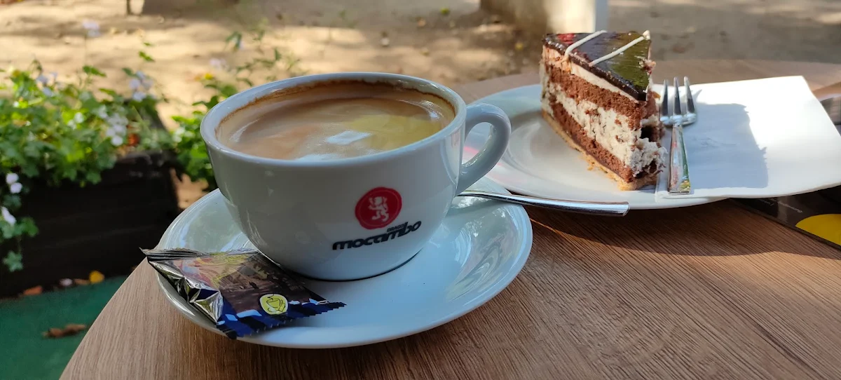 Kaffee Und Stracciatellatorte