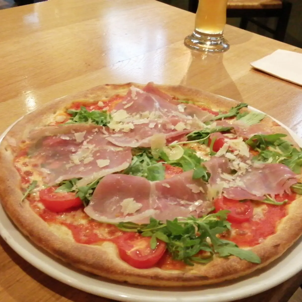 Pizza Crudo E Rucola