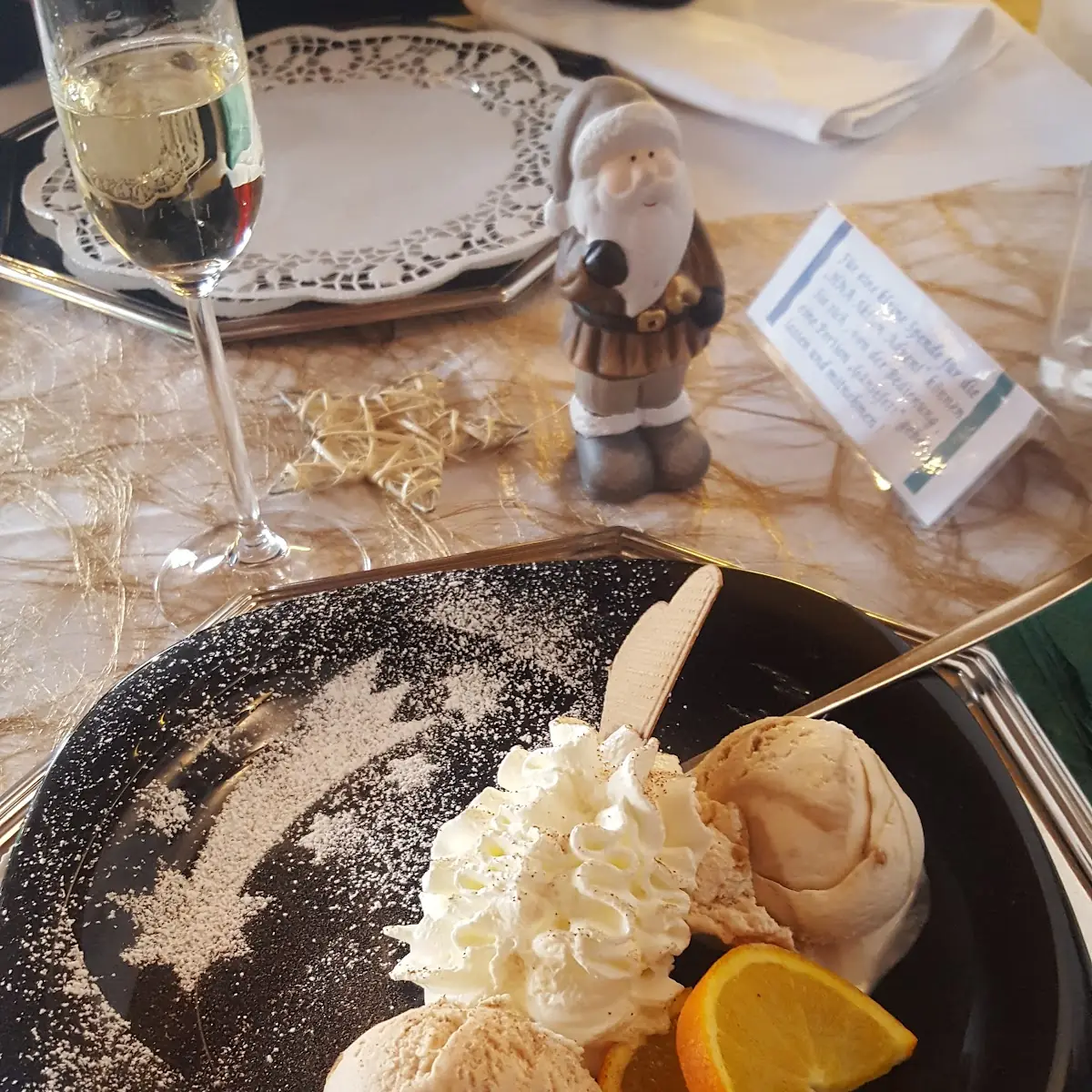 Eisdesser