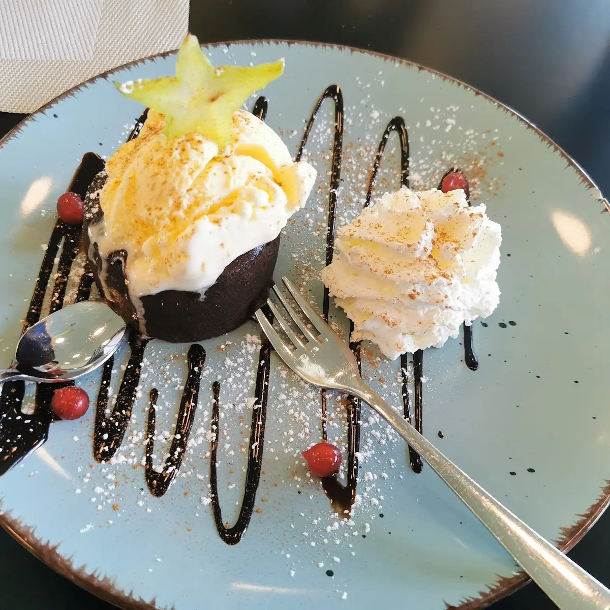 Schokosoufle Mit Eis, Restaurant Anemos