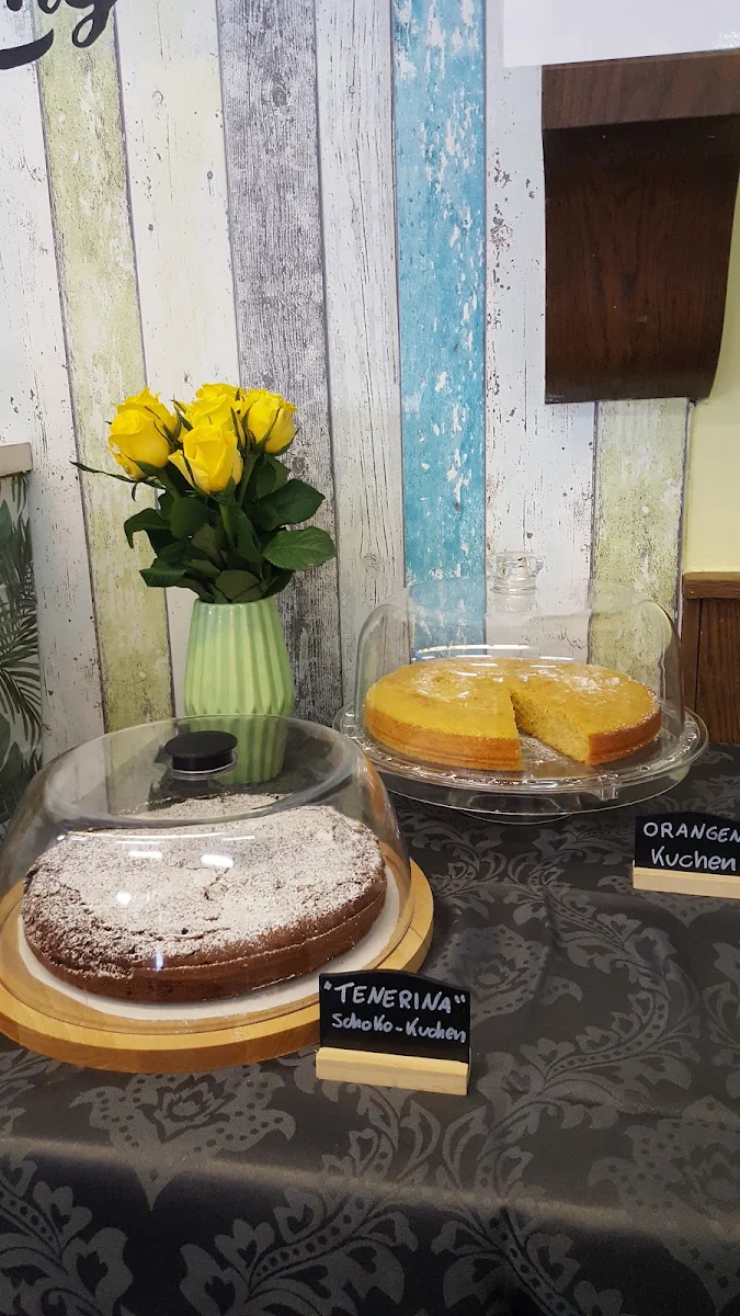 Highlights, Eiscafé Carmen