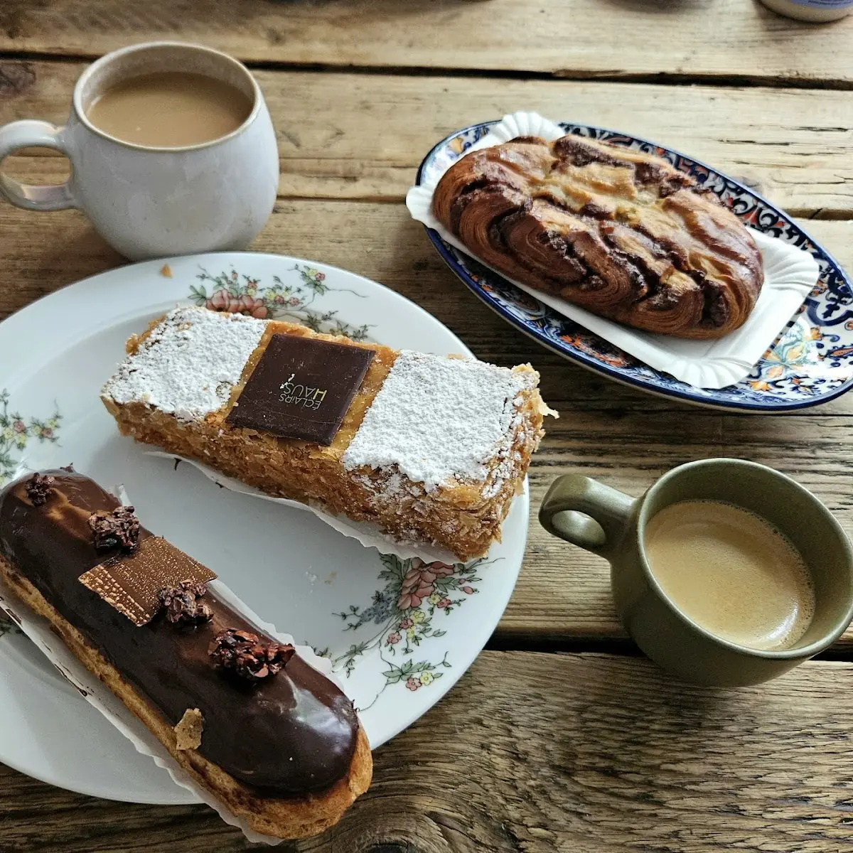 Eclair Coffee