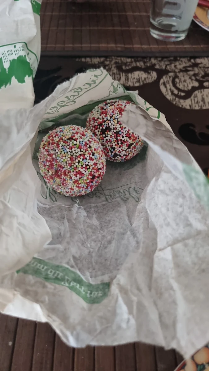 Rumkugeln, Café Krüger