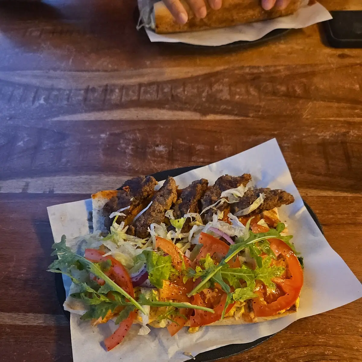 Köfte, Grill 'N' Chill BRB