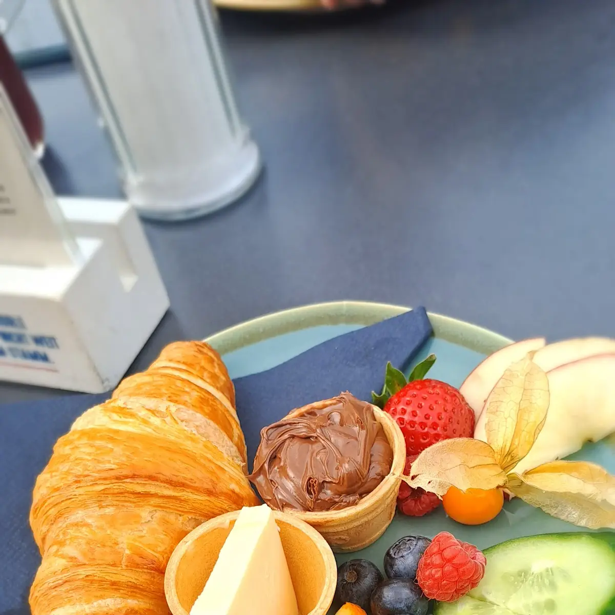 Croissant, Hafenmeister & Docks