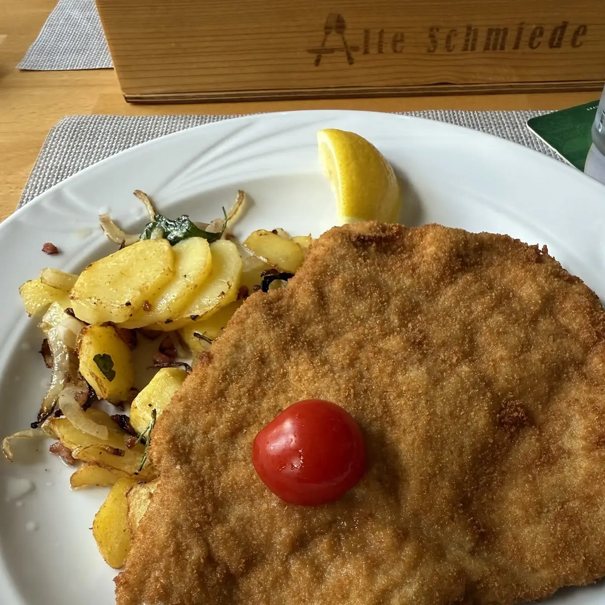 Schnitzel Wiener Art, Restaurant Alte Schmiede