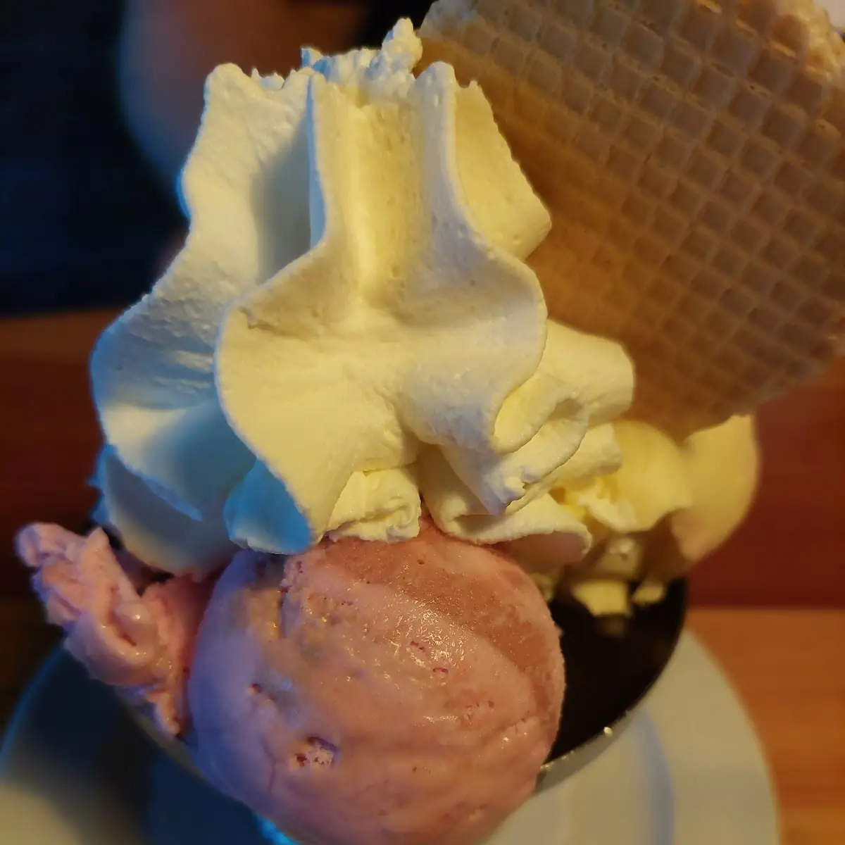 Gemischtes Eis