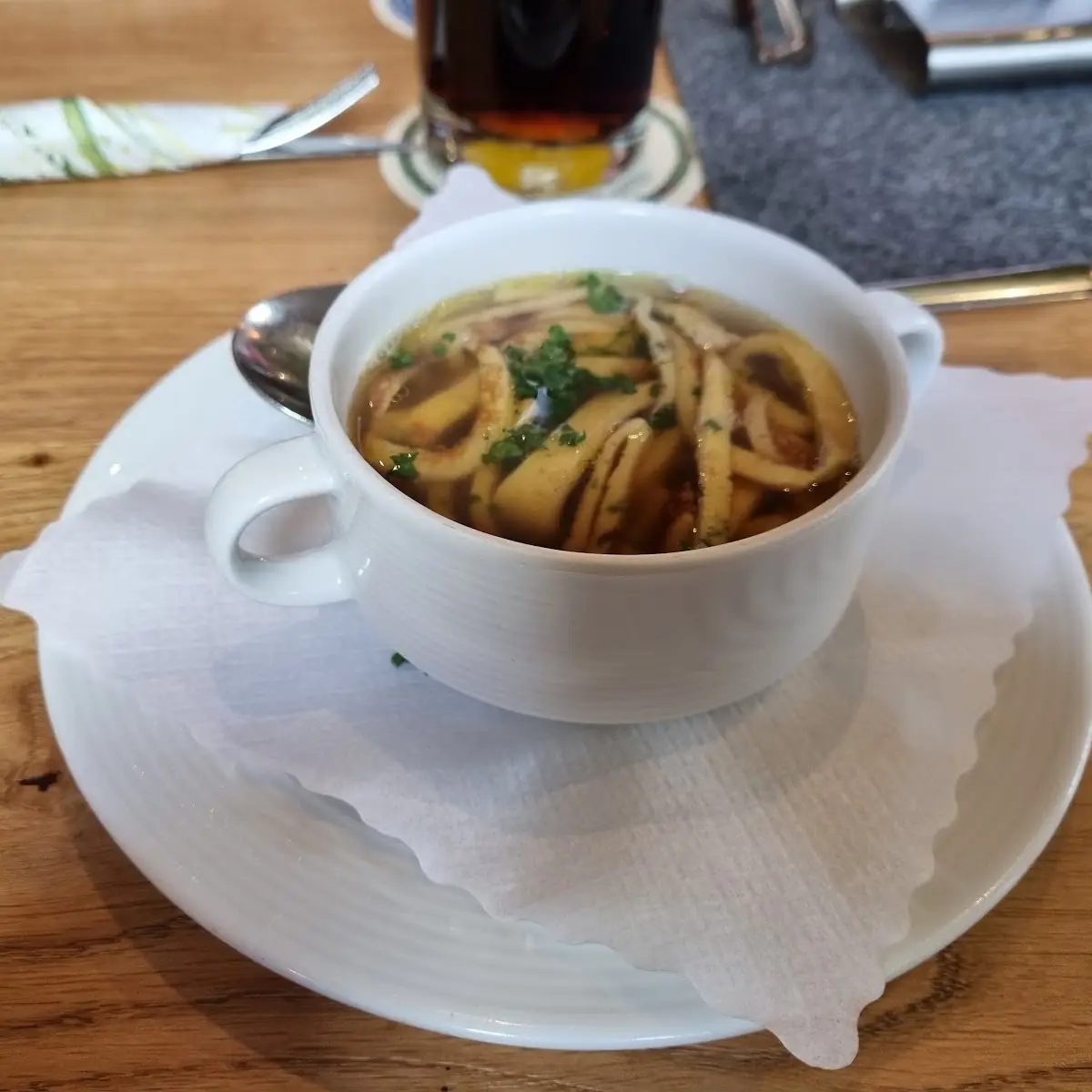 Flädle Suppe