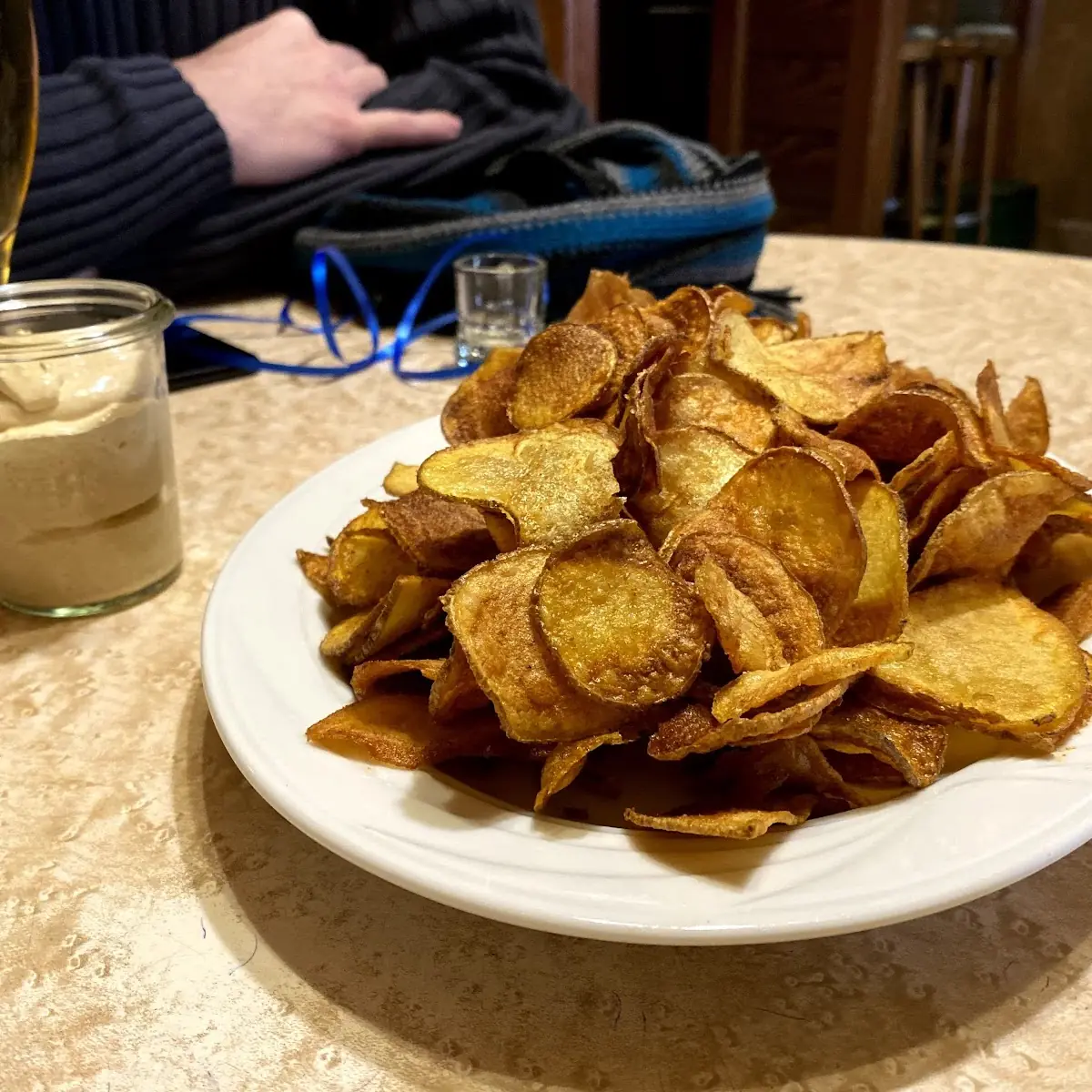 Chips, Zur alten Scheune